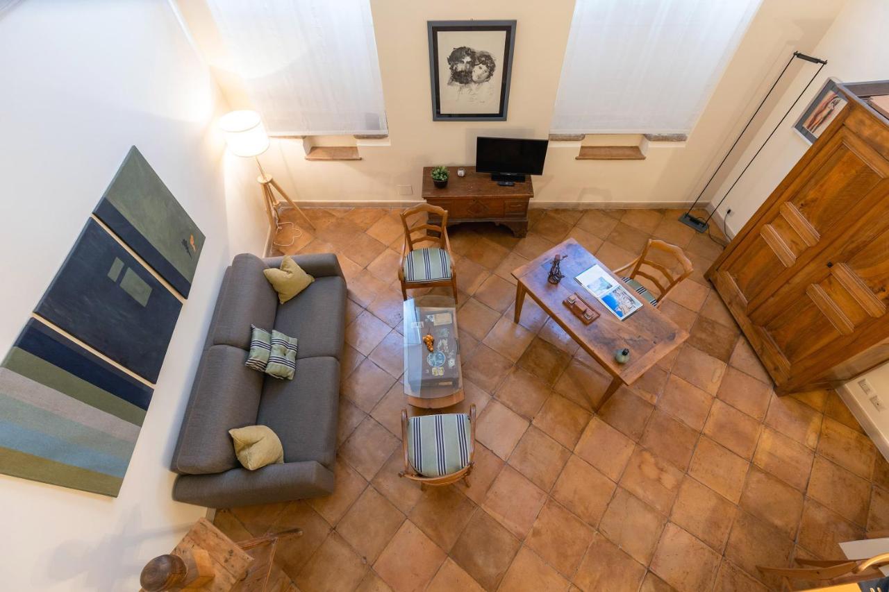 Rome As You Feel - Charming Loft Campitelli In Navona Luaran gambar